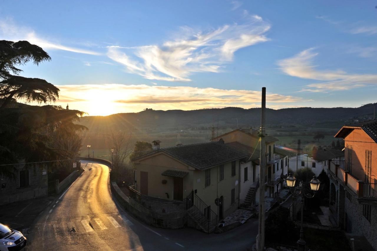 Casa Marconi Tuoro sul Trasimeno Exterior foto